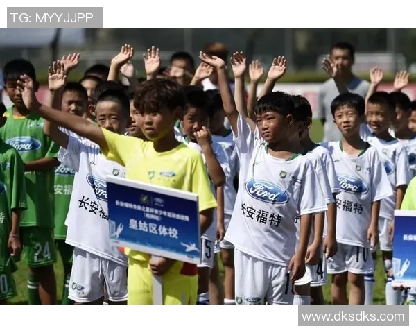 最帅年轻足球球星集合 谁是当今足坛的未来之星